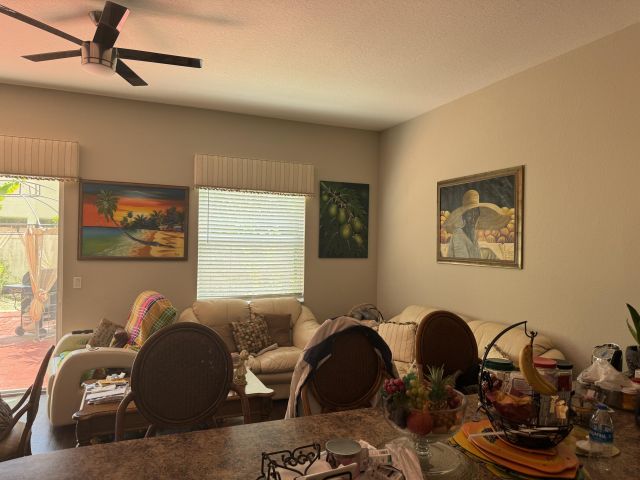 Продажа дома по адресу 236 Gazetta Way - фото 6409146