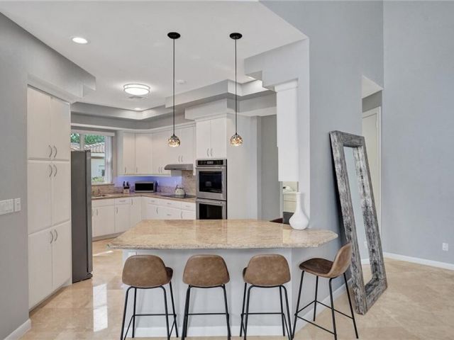 Дом в аренду по адресу 1033 Brooks Lane - фото 6407422