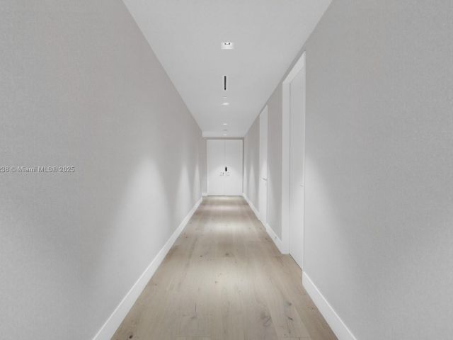 Продажа квартиры #2402 - фото 6409114