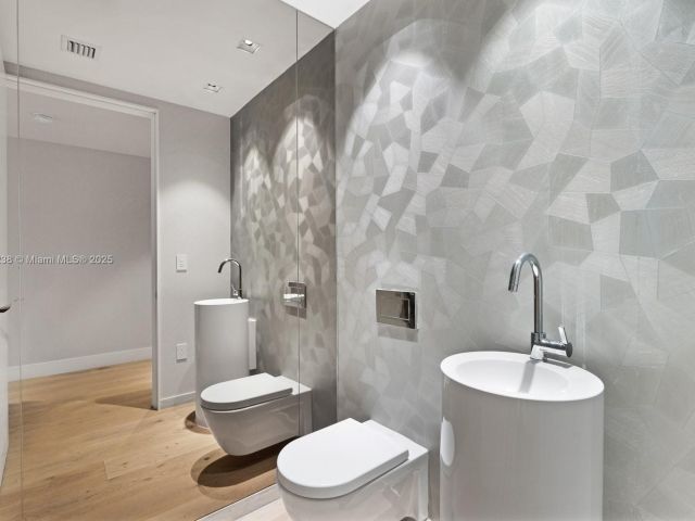 Продажа квартиры #2402 - фото 6409118