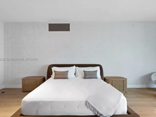 Продажа квартиры #2402 - фото 9057985
