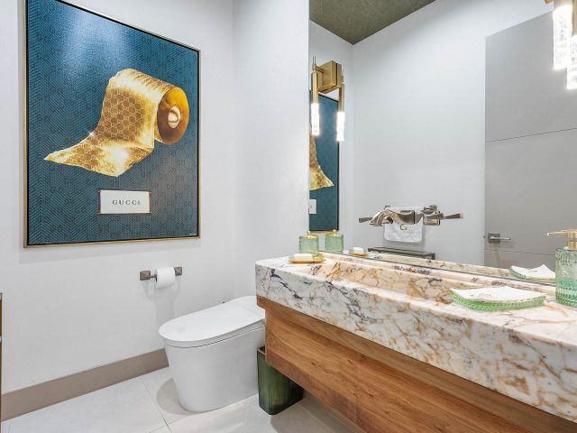 Продажа дома по адресу 499 NE 4th Street - фото 6932533