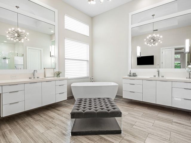 Продажа дома по адресу 9297 Tropez Lane - фото 6407429