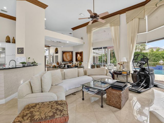 Продажа дома по адресу 6981 Lions Head Lane - фото 6409869