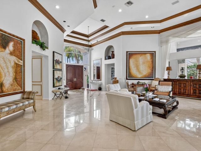 Продажа дома по адресу 6981 Lions Head Lane - фото 6409872