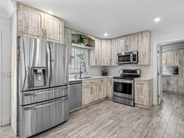 Продажа дома по адресу 2985 Angler Drive - фото 6431869