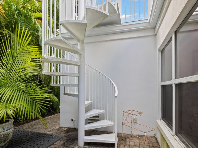 Дом в аренду по адресу 202 32nd Street - фото 6408653