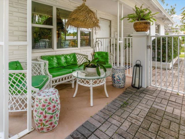 Дом в аренду по адресу 202 32nd Street - фото 6408657