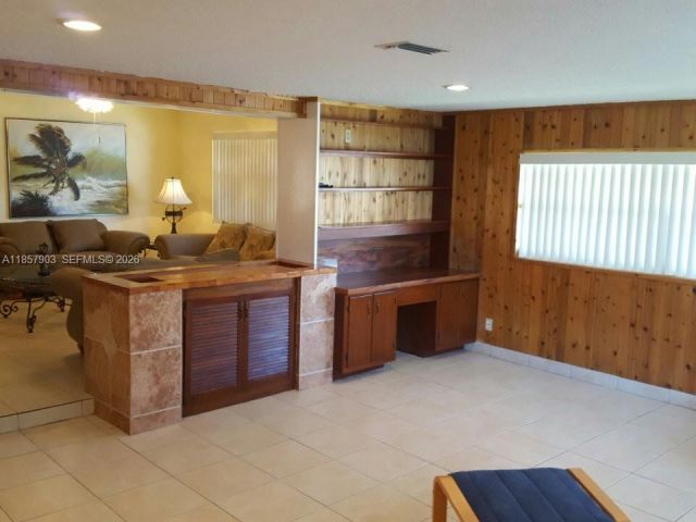 Дом в аренду по адресу 2359 N Wallen Dr - фото 7487298