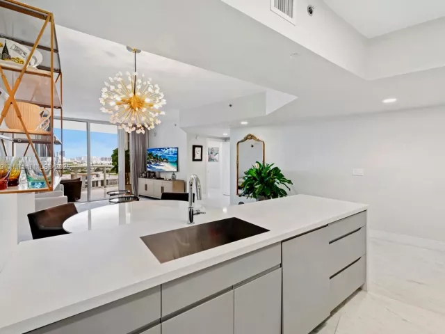 Продажа квартиры #1405 - фото 6411458