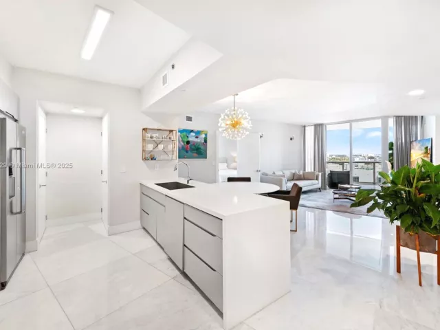 Продажа квартиры #1405 - фото 6411460