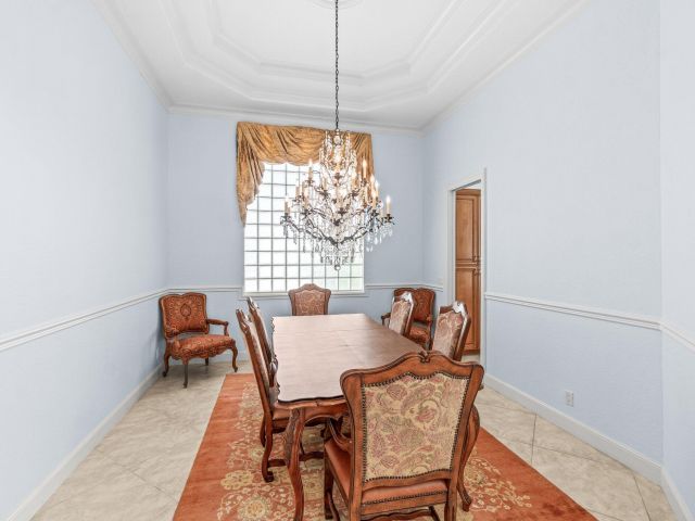 Продажа дома по адресу 16251 Bristol Pointe Drive - фото 6410633