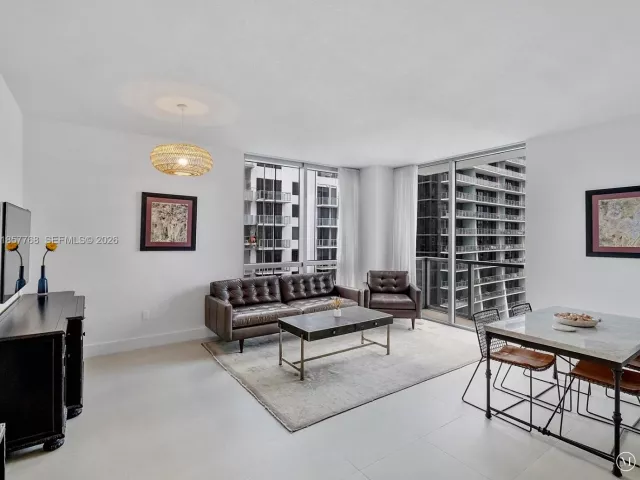 Квартира в аренду номер3117 - фото 6411358