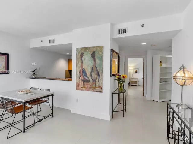 Квартира в аренду номер3117 - фото 6411346