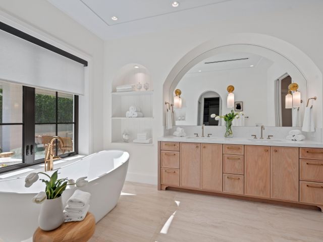 Продажа дома по адресу 502 Gardenia Terrace - фото 6436059