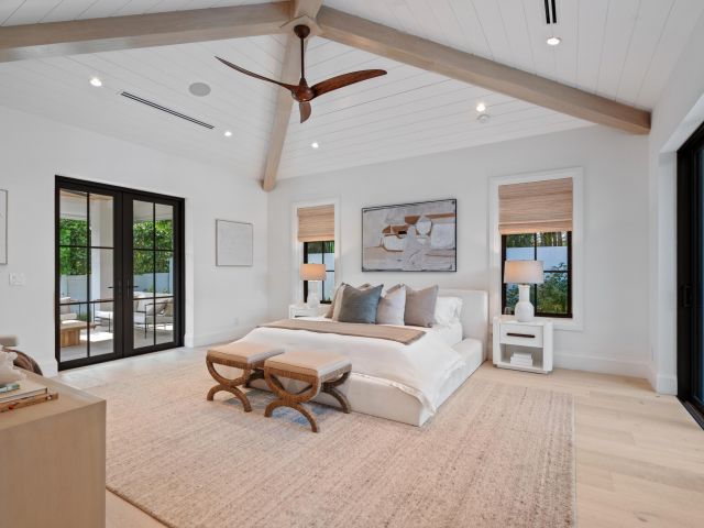 Продажа дома по адресу 502 Gardenia Terrace - фото 6436060