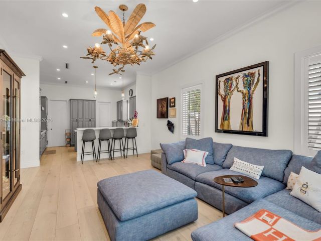 Продажа дома по адресу 285 W Enid Dr - фото 6410969