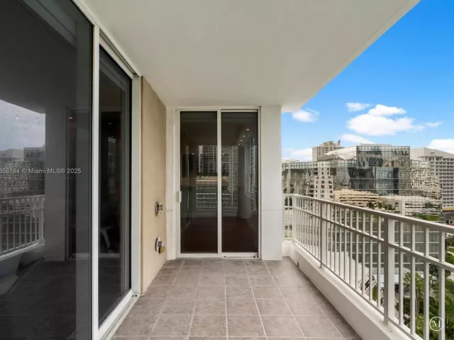 Продажа квартиры #1603 - фото 6422815