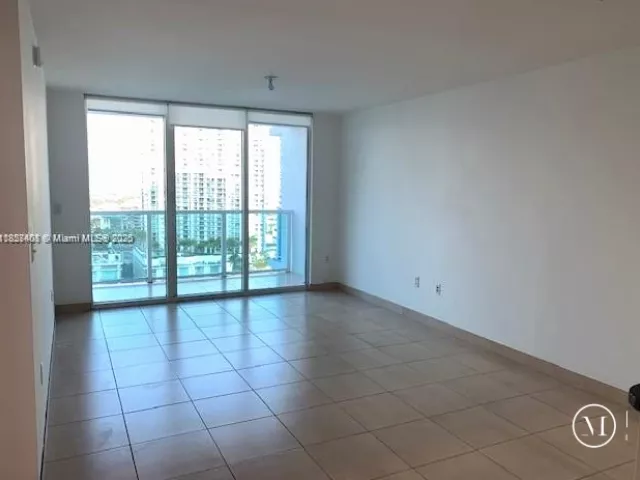 Продажа квартиры #2603 - фото 6414755