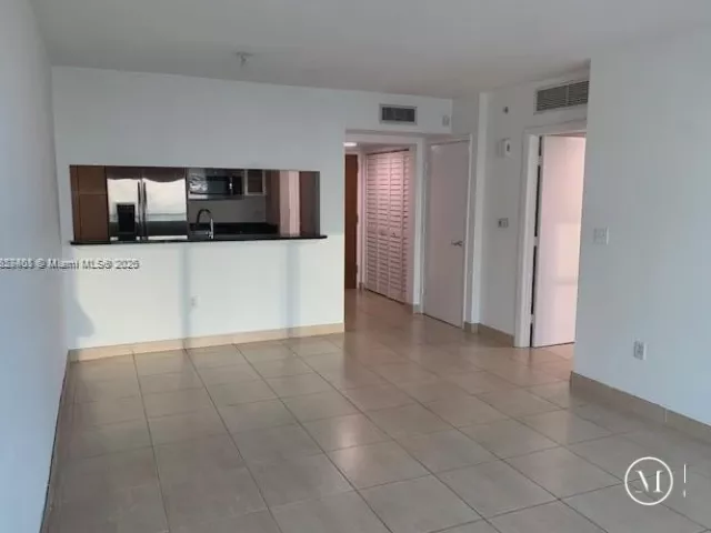 Продажа квартиры #2603 - фото 6414756