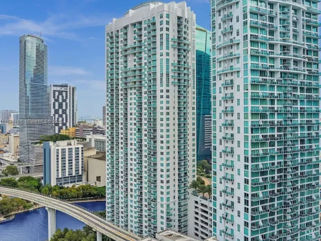 Продажа квартиры #2603 - фото 6414758