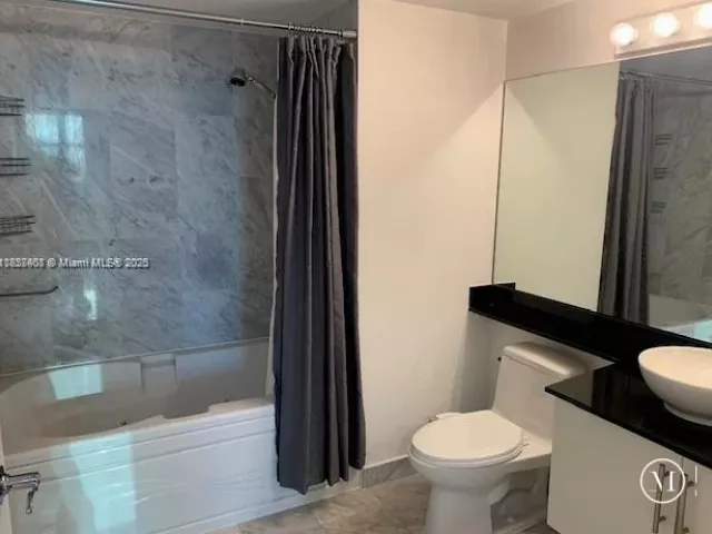 Продажа квартиры #2603 - фото 6414746