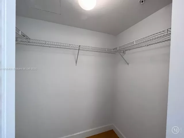 Продажа квартиры #2603 - фото 6414747