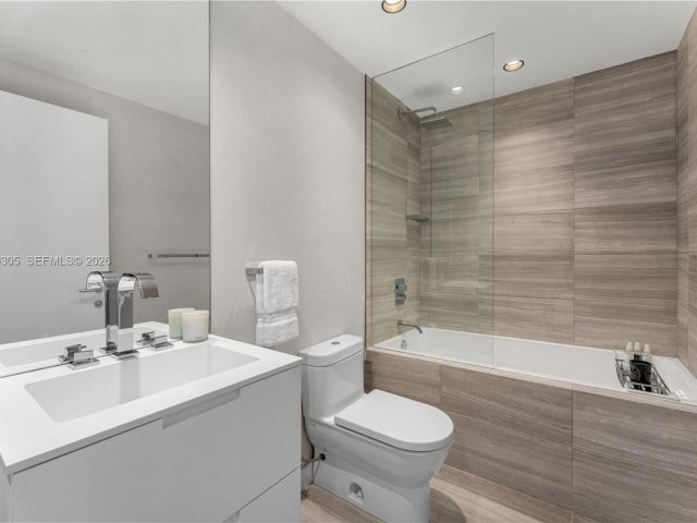 Продажа квартиры #421 - фото 6425376