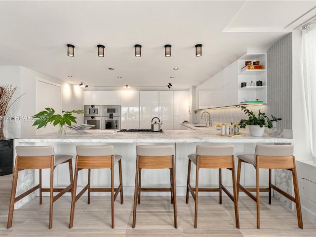 Продажа квартиры #421 - фото 6425382