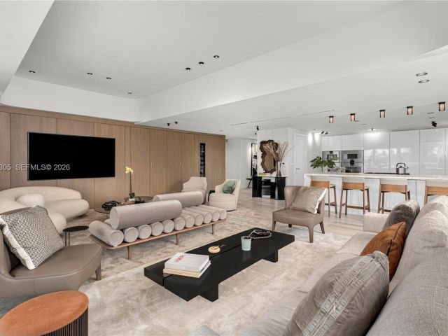 Продажа квартиры #421 - фото 6425383