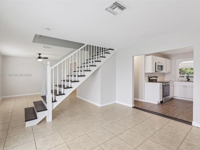 Продажа дома по адресу 11382 N 59th St N - фото 7487279