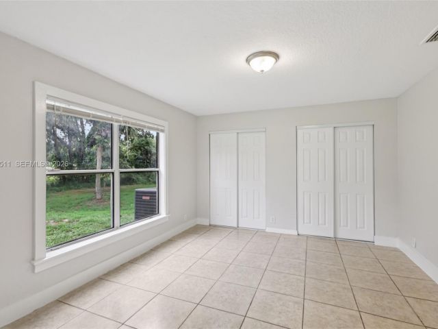 Продажа дома по адресу 11382 N 59th St N - фото 7487285