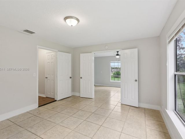 Продажа дома по адресу 11382 N 59th St N - фото 7487287