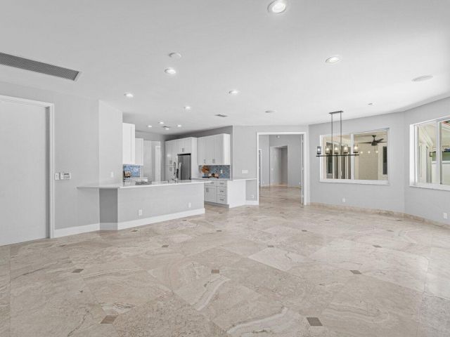 Дом в аренду по адресу 2875 NW 29th Drive - фото 6755033