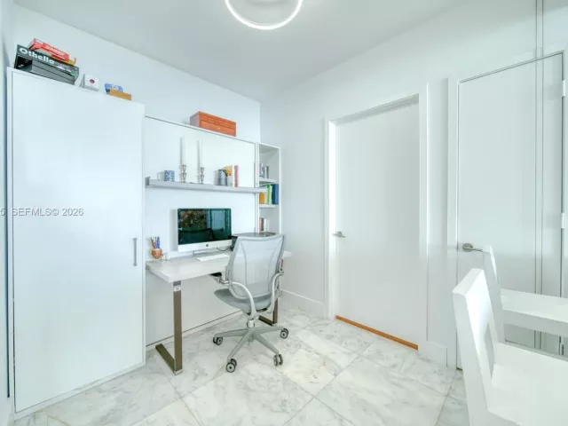 Продажа квартиры #405 - фото 6417575