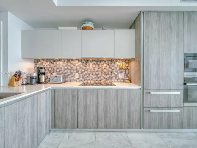 Продажа квартиры #405 - фото 6417576