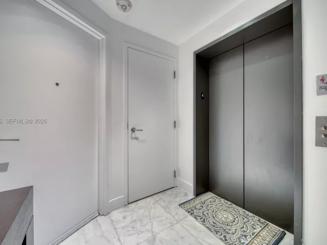 Продажа квартиры #405 - фото 6417580