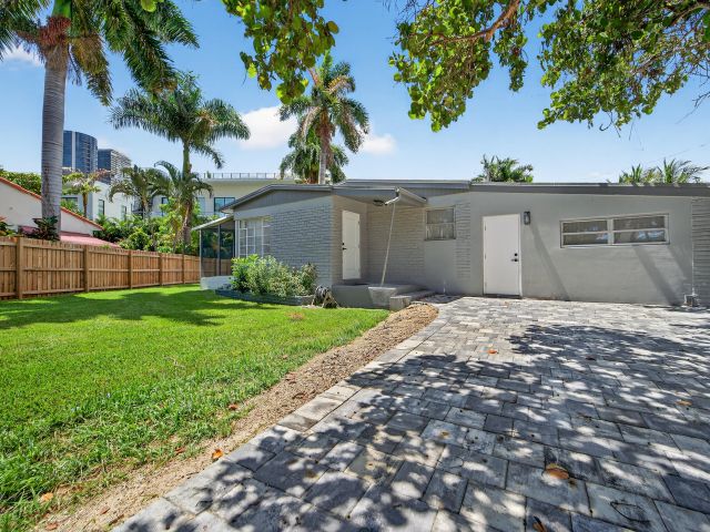 Дом в аренду по адресу 326 191st Street - фото 6415300