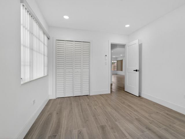 Дом в аренду по адресу 326 191st Street - фото 6415311