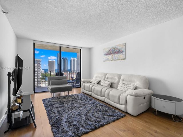 Квартира в аренду номер1914 - фото 7437164