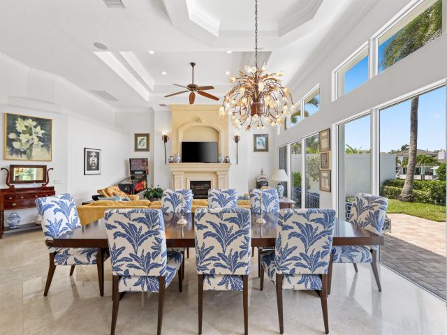 Продажа дома по адресу 917 Iris Drive - фото 6433988