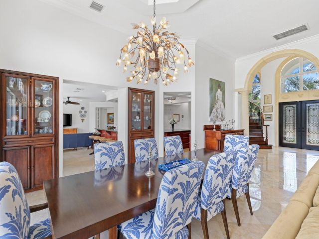 Продажа дома по адресу 917 Iris Drive - фото 6433989