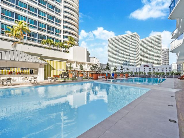 Продажа квартиры #1705 - фото 6416255