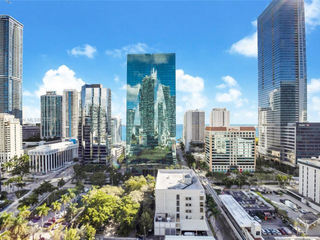 Продажа квартиры #1705 - фото 6416257