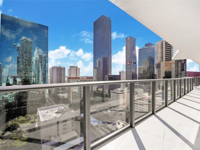 Продажа квартиры #1705 - фото 6416259