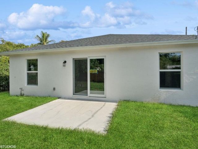 Продажа дома по адресу 636 35th Street - фото 6814022