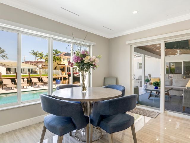 Продажа дома по адресу 831 Dover Street - фото 6416191