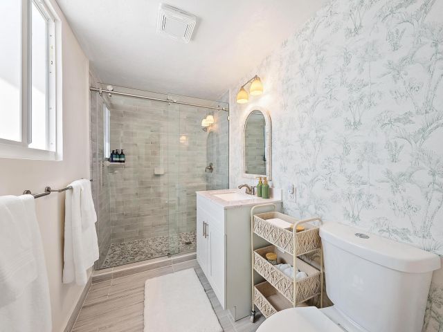 Дом в аренду по адресу 330 Macy Street - фото 6431383