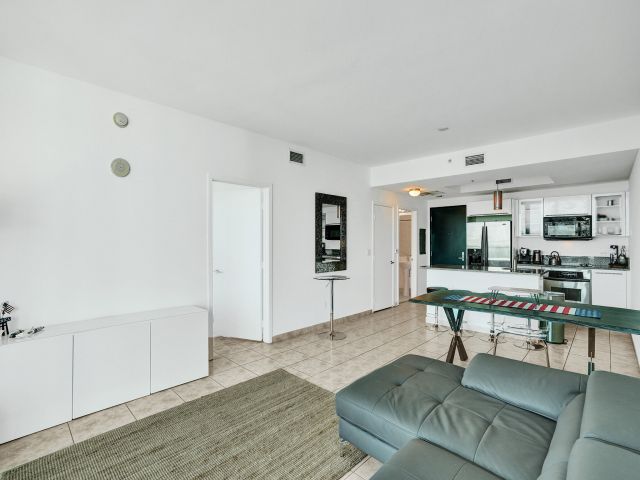 Продажа квартиры #811 - фото 6417193