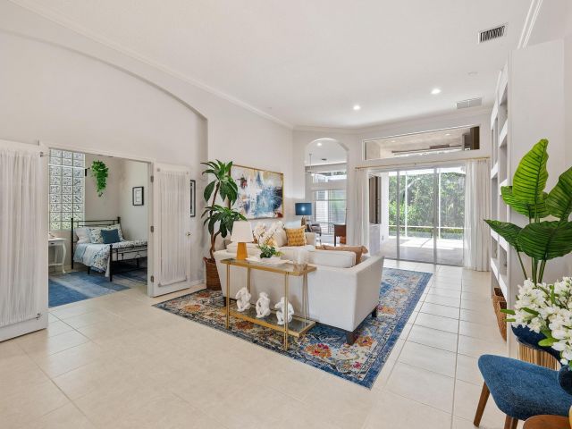 Продажа дома по адресу 9036 Sand Pine Lane - фото 6416126